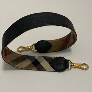 Burberry Authentic Strap with black grained leather and house check.